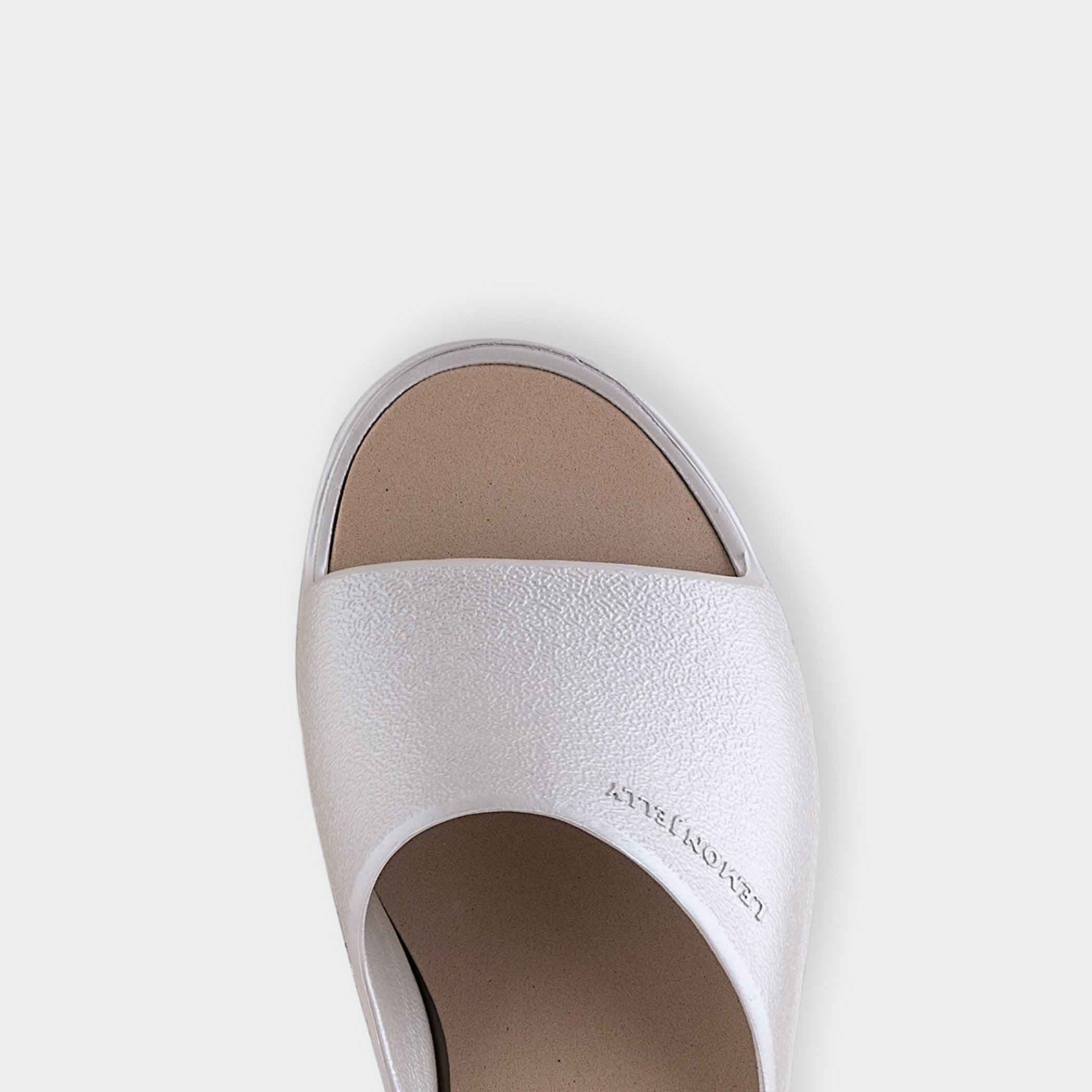Grey on sale sandals canada